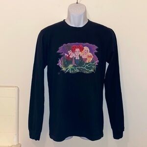 Unisex Disney Hocus Pocus/Sanderson Sisters Distressed Graphic Long Sleeved Tee